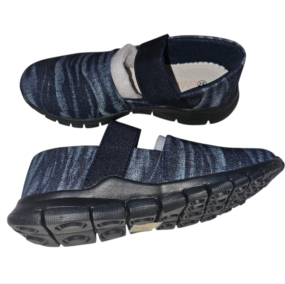 Bernie Mev Blue Denim Shoes NWOB